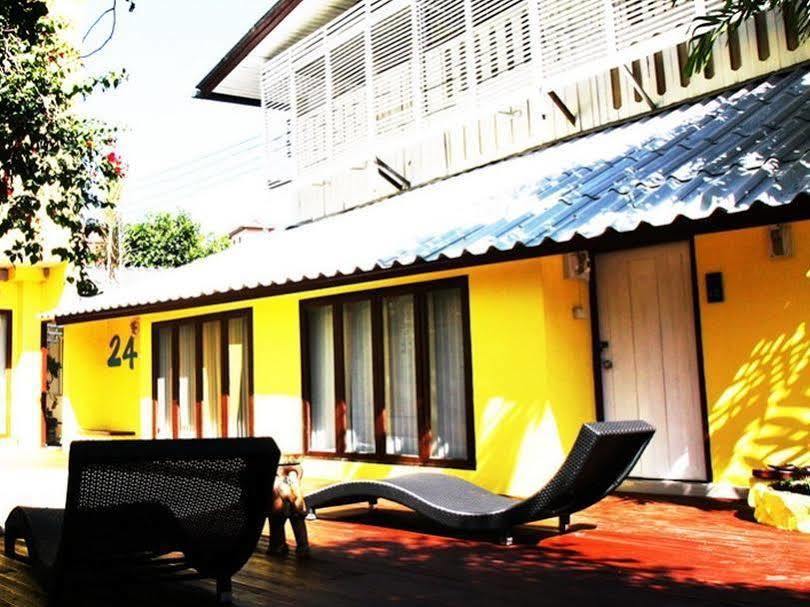 Smile House Guesthouse Chiang Mai Buitenkant foto